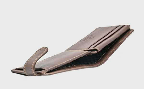 CARTERA JUGAR CON CORREILLA Y TARJETERO PIEL - Imagen 2