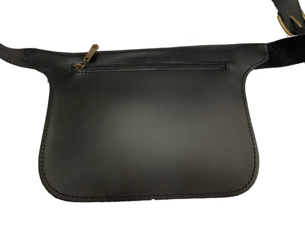 Funrey Bolso Riñonera de piel de Ubrique Negro. Medidas 19.5x10.5x5cm - Imagen 6