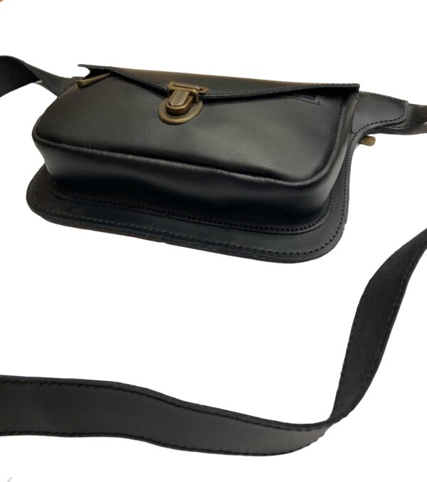 Funrey Bolso Riñonera de piel de Ubrique Negro. Medidas 19.5x10.5x5cm - Imagen 9