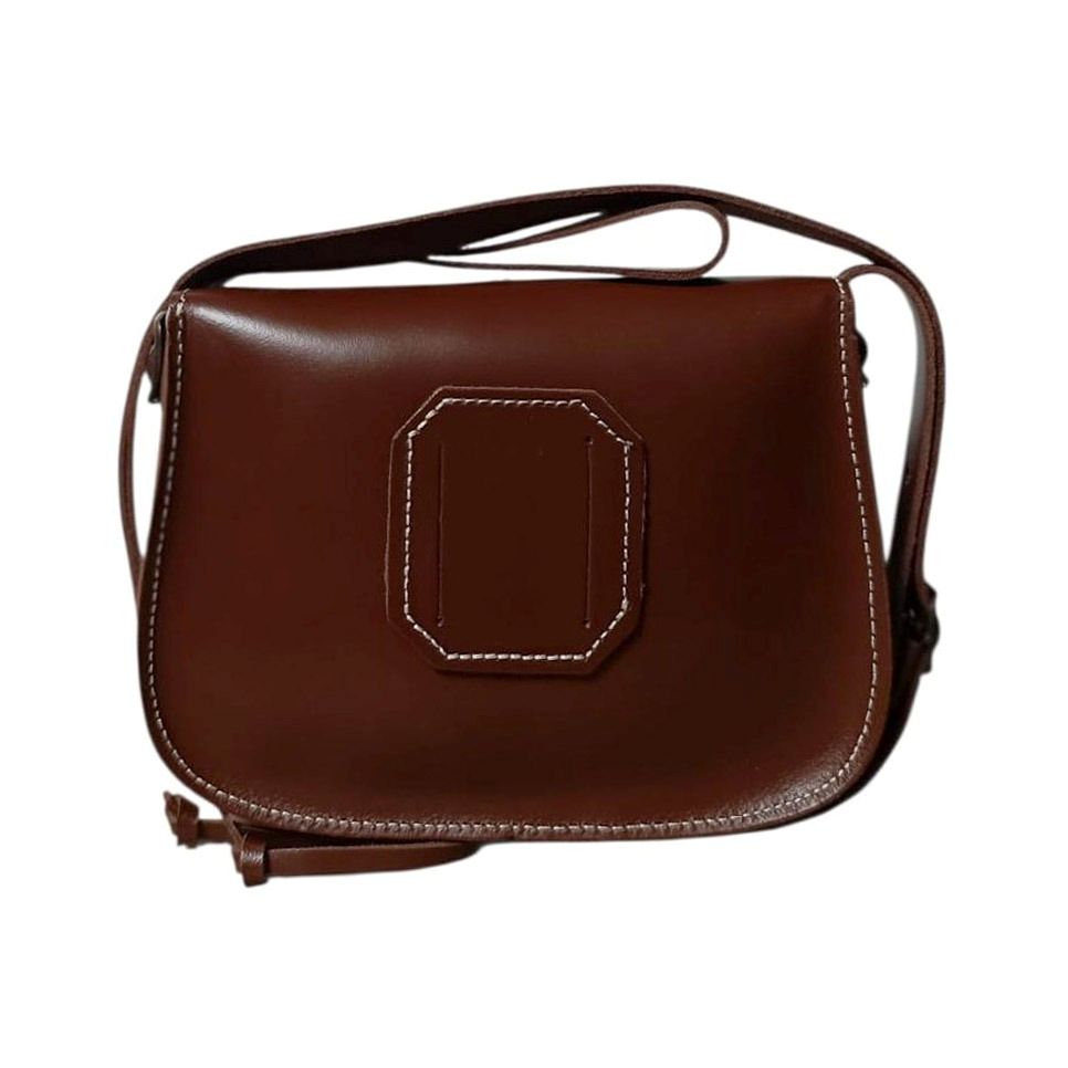 Bolso Bandolera Artesanal Marrón con Solapa Bordada y Borlón – 21x16x6 cm - Imagen 6